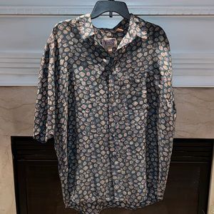 - 🌼 Vessels vintage button up size large.